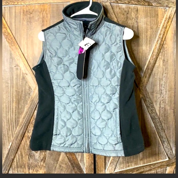 Puffer and fleece Vest NWT - Picture 2 of 5
